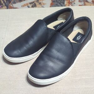 UGG Kitlyn Black Leather Slip On Shoes Model 1102292 Women's Size 10